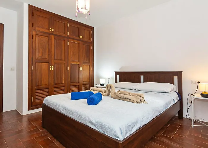 Hébergement de vacances 4br Relax House - Terrace & Mountain *